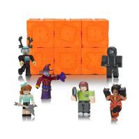 Roblox Action Collection  Mystery Figure [Includes 1 Figure + Exclusive Virtual Item]